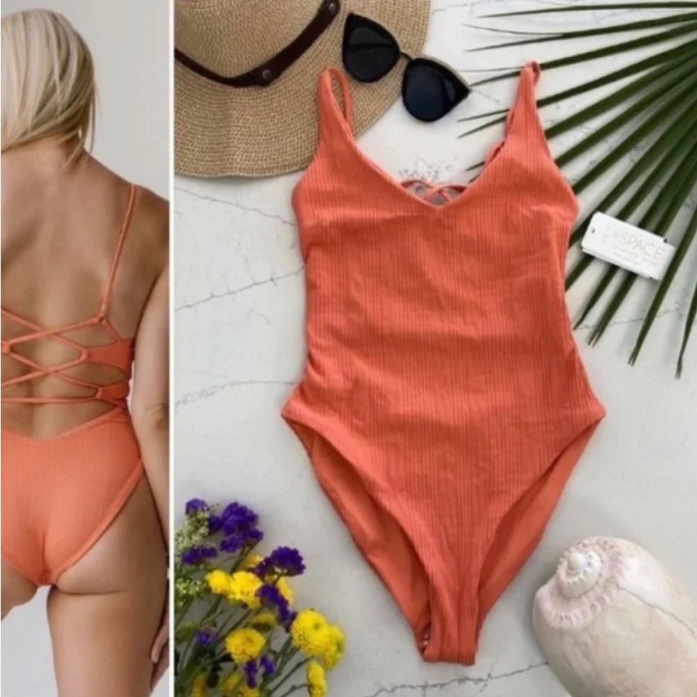 NWT L*SPACE Gianna One Piece Swimsuit / Small